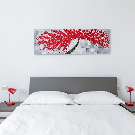 Piazza De Angeli M1 Comfortable Flat with Balcony Milano Esterno foto